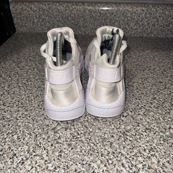 Nike Air Huarache Run (GS) 'White Pure Platinum' Size 7 Youth - Picture 2 of 6